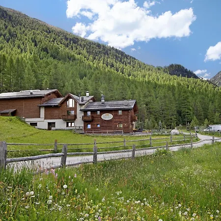 Agriturismo Bosco D'oro 3 * Livigno